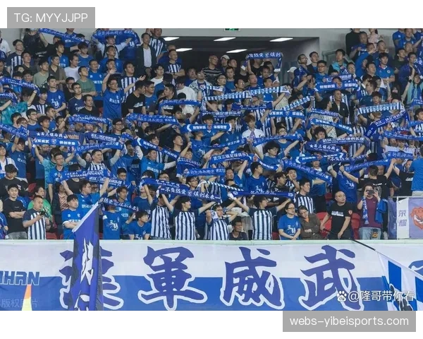 本赛季中超以口号凝聚力量 激发球迷参与共筑足球热潮