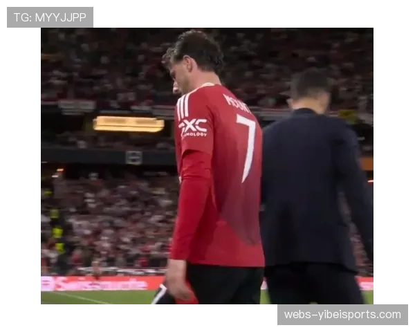 曼联门将拉门斯对热刺屡献神扑获主帅称赞